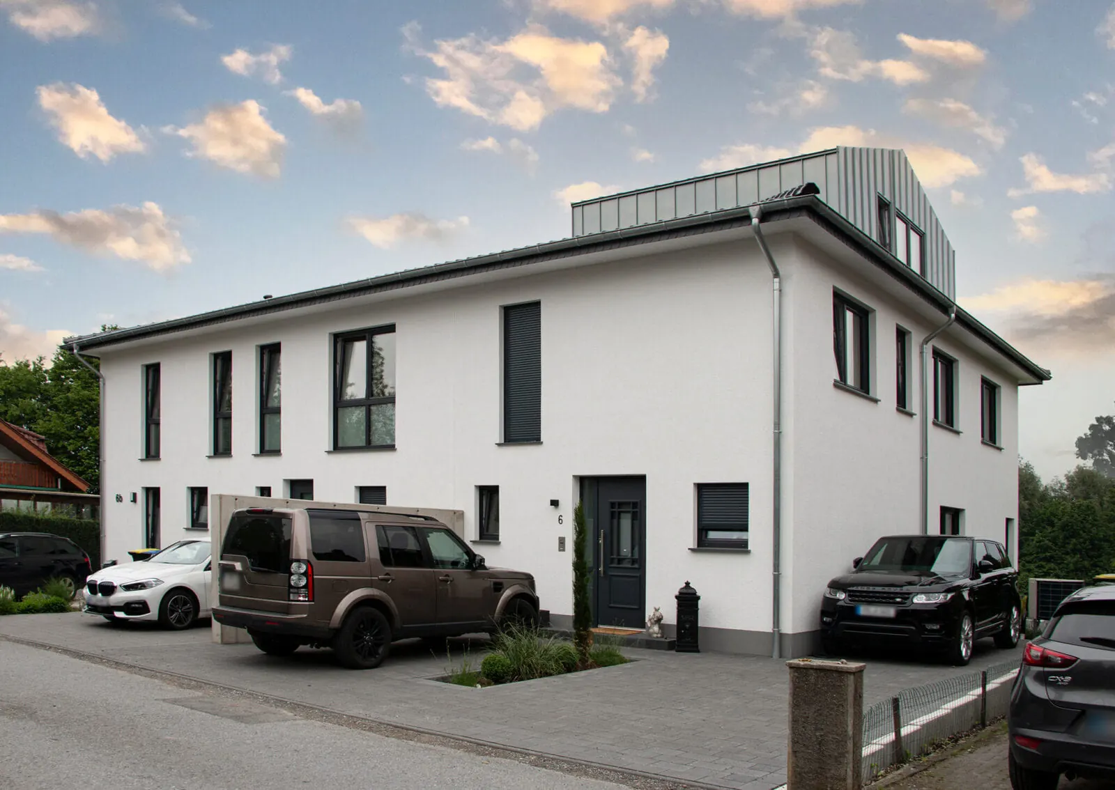 Fertiggestelltes Mehrfamilienhaus in Paderborn-Elsen